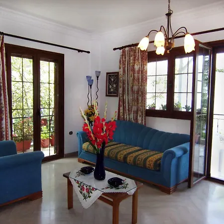 Vaso's Bay House